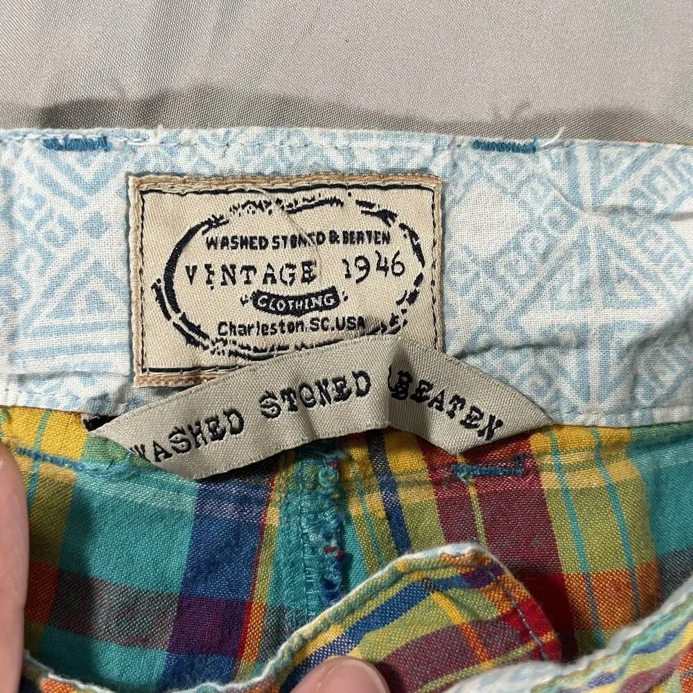 Washed Stoned Beaten Vintage 1946 Plaid Bermuda Shorts Mens Size 38